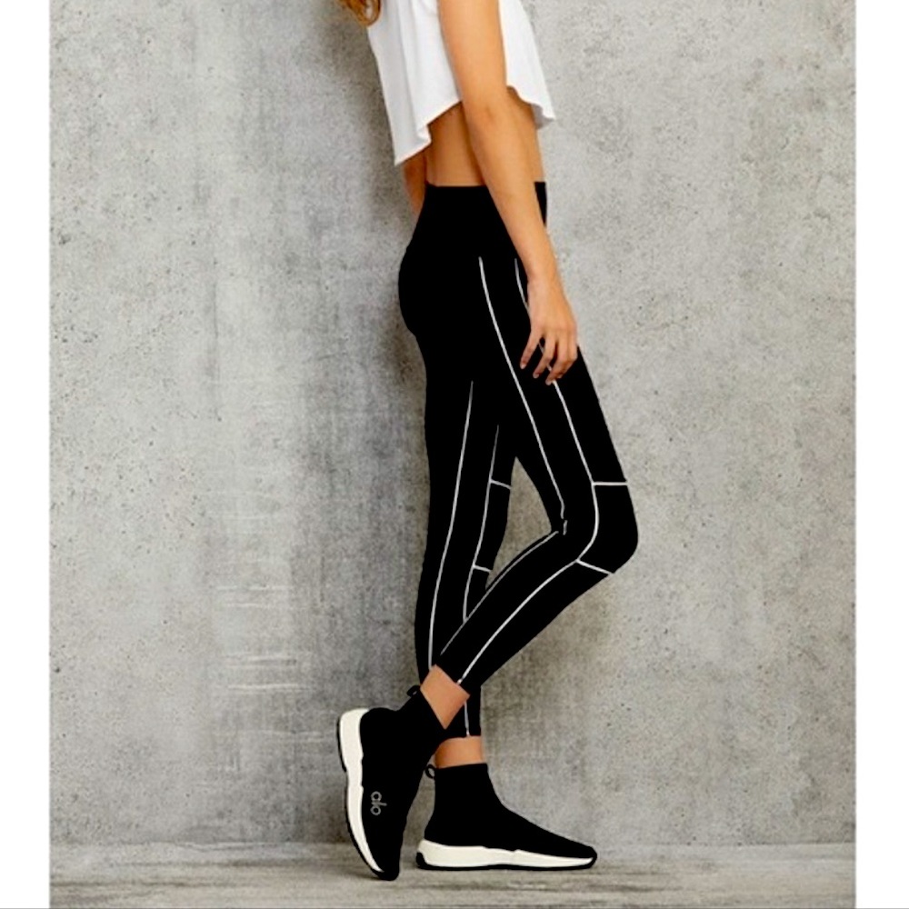 ALO Yoga 7/8 Guard Legging